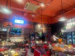 -蚝堡海鲜·威海菜·海肠捞饭·烧烤·亚洲吃蚝公司(幸福门店)
