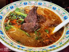 -金杨拉面王小吃面馆·牛三宝面·红烧牛肉粉
