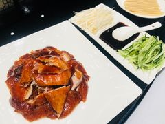 新雅片皮鸭-新雅粤菜馆(南京东路店)