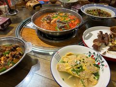 -亮欢寨酸汤鱼(沙冲路店)