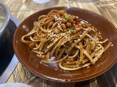 -冯烫烫跷脚牛肉·川菜小馆(武胜西街店)
