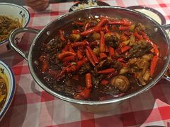-笨豆腐居民楼菜馆•江西小炒(天津开发区店)