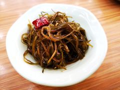 -顺溜·手工刀削面·黑金店(铜锣湾店)
