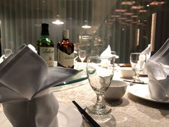 -BLU 全日制餐厅(上海安曼纳卓悦酒店)