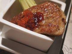 -穹六人间 people 6(岳阳路店)
