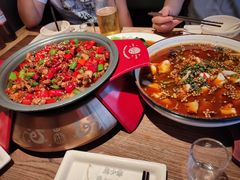 -龙少爷碳火干锅(环球中心店)