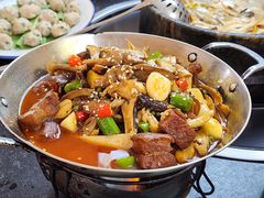 -南渝食府.墨脱石锅松茸鸡