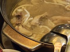 -润园四季椰子鸡火锅(海上世界店)