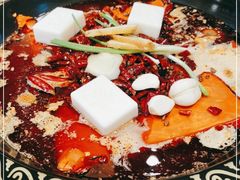 -重庆三峡火锅城(梅林店)