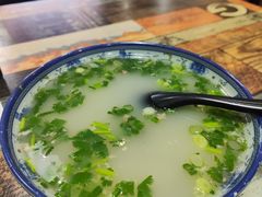 -王小王羊汤馅饼(欧亚商都店)