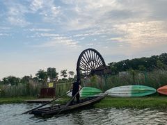 -梁子湖东篱老屋生态庄园