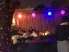-麦落精酿啤酒餐吧(先农大院店)