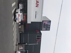 -上海华裕比亚迪4S店