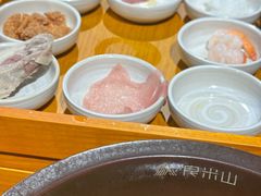 -良米山·云南野生菌过桥米线(上海首店)