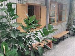 -懒鱼时光馆(沙坪坝店)