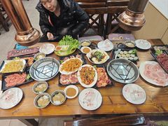 -韩风烤牛肉冷面店