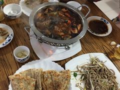 -溢心园香河肉饼总店