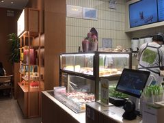 -奈雪的茶(皇庭广场店)