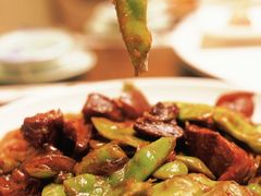 -鑫渔港海鲜本地菜·山海关浑锅(东戴河店)