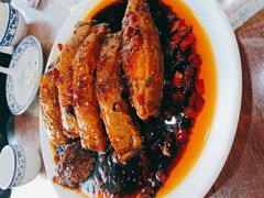 -巷子深菜馆·津门肘子(滨海店)
