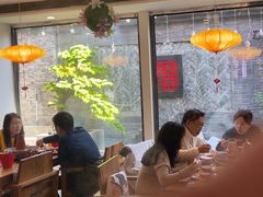 -毛辣果·贵州红酸汤牛肉火锅(西单店)
