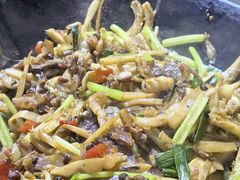 -牛八宝桂林米粉(八里庄店)