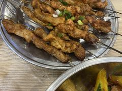 -江城燕子大排档(江汉路步行街店)