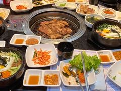 -青松馆韩国料理(香港中路佳世客店)