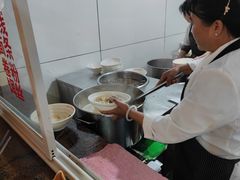 -文山荷鲜居(翠湖店)