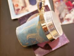 -星巴克(上海虹桥新天地二店)