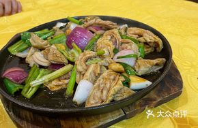Stir-fried Pig Intestine with Sauce