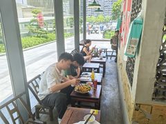 -方铲铲·成都板凳面(滨江银泰店)