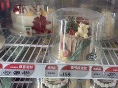 -DQ·蛋糕·冰淇淋(周浦万达店)