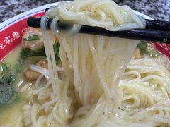 -002鱼汤粉(龍園店)