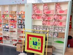 -季高兔窝窝亲子园(上海薰衣草公园店)