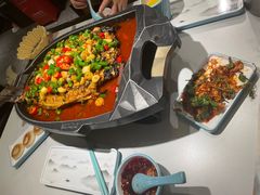 -江边城外烤全鱼(龙德广场店)