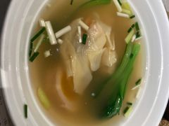 鲜虾净云吞-避风塘·老港味餐厅(虹口龙之梦店)