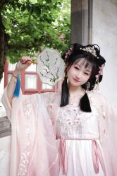 -一揽芳华汉服旗袍体验馆(拙政园店)