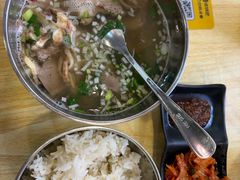 牛肉汤泡饭-吉林延边牛肉汤饭，大冷面