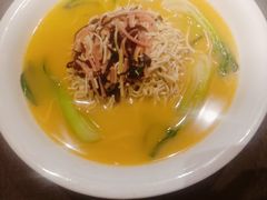 -梅花香里大酒店(郁金香路店)