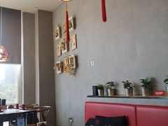 大堂-红料理|串串有瘾·烧烤(吴中路店)