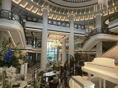 -浅深(世茂滨江精品店)