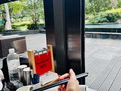 -上海漕河泾万丽酒店