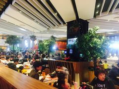 大堂-食悦天美食广场(西安CityOn熙地港购物中心店)