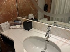 -上海静安昆仑大酒店
