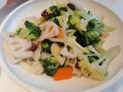 -小厨娘淮扬菜(六合欢乐港店)