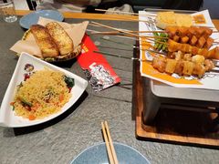 -三兄弟灰太狼烧烤.龙虾烤鱼(上海交大店)