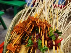 -巷子里头麻辣烫火锅串串(温江店)