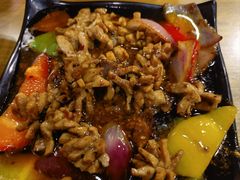 -三鞭一花·独一处·元英砂锅(海光寺店)