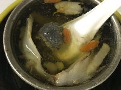 洋参炖乌鸡汤-三身人金新肠粉(丹霞店)